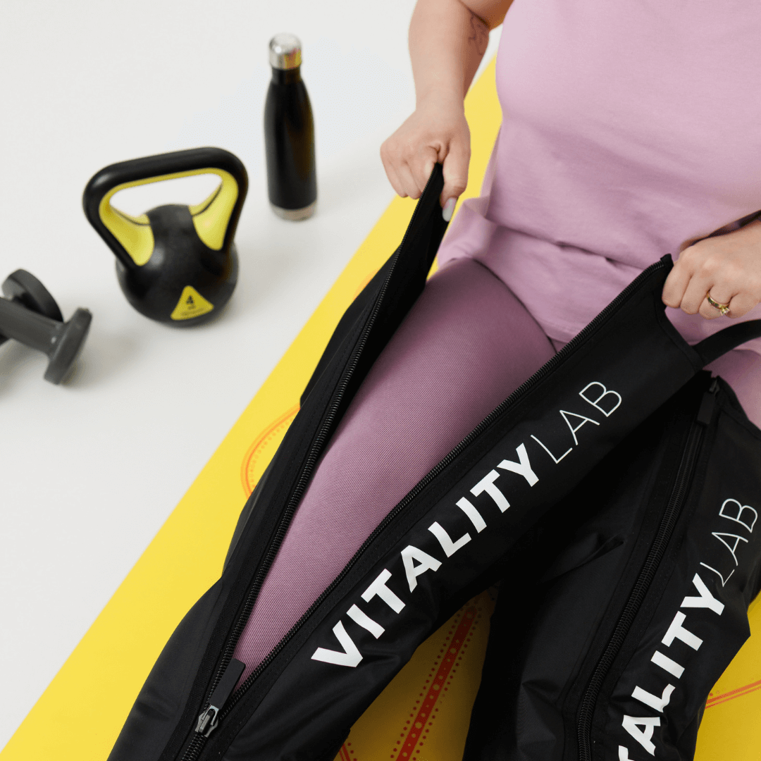 Aparat masaj picioare Ultimate Massager Vitality Lab, masaj terapeutic, drenaj limfatic, 8 camere compresie cu aer, 8 niveluri intensitate masaj picioare, gambe și coapse, masaj refacere musculara, masaj relaxare circulator, dureri și inflamație picioare