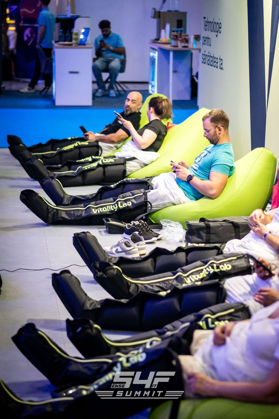 Fitness wellness Romania aparat masaj picioare recuperare